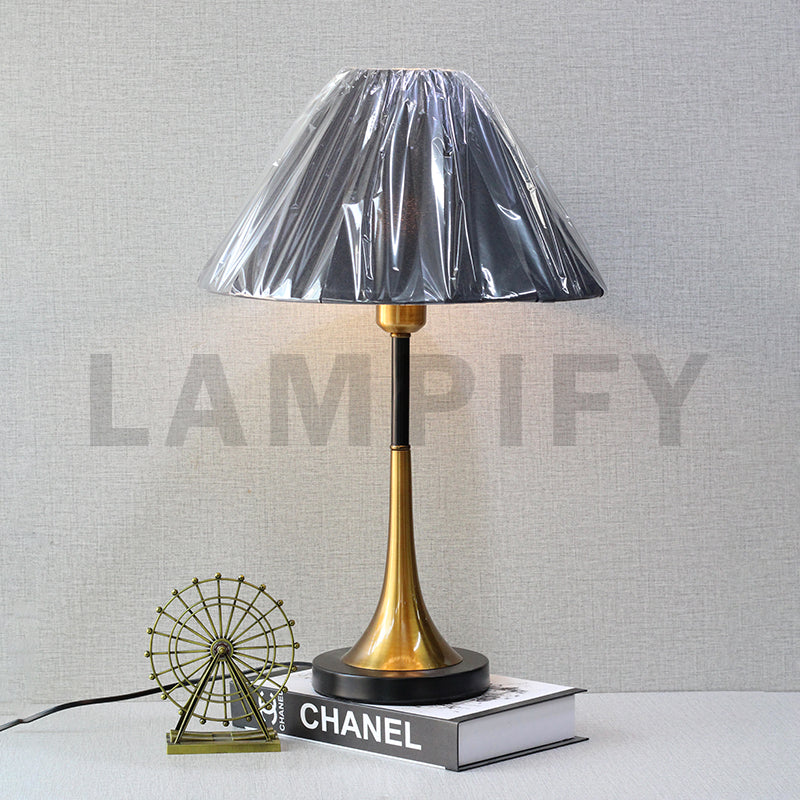 Metal 90 GB Table Lamps (Pair) for bedrooms
